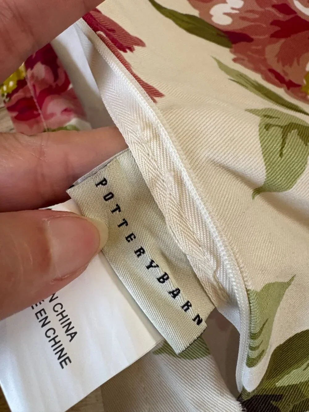 Pottery Barn Floral Accent Pillow Case 20x20 100% Cotton zip Closure Cottagecore
